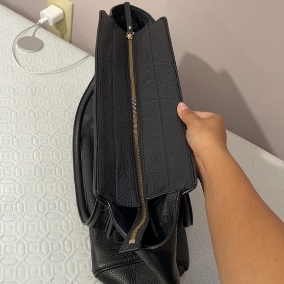 Kate Spade Zippered Tote Bag - Picture 11 of 16